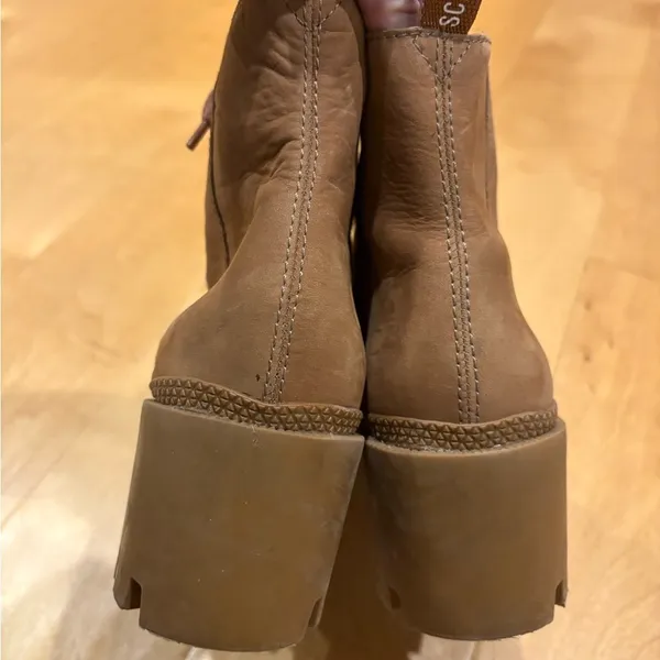 SCHUTZ leather combat lug sole boots light tan brown sz 8.5 booties - Image 5