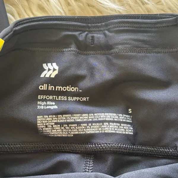 All In Motion Effortless Support Leggings Black Size Small - Image 7