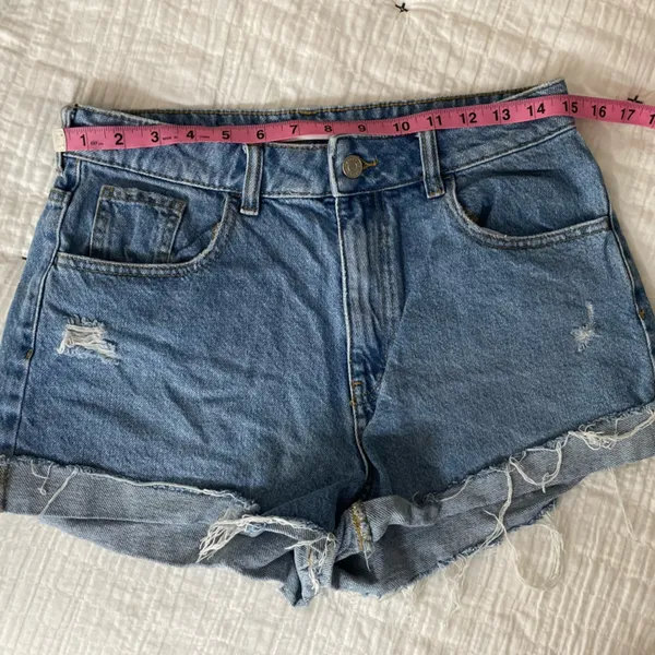 PACSUN High Rise Distressed Denim Medium Wash Relaxed Fit Mom Shorts Size 29 - Image 11