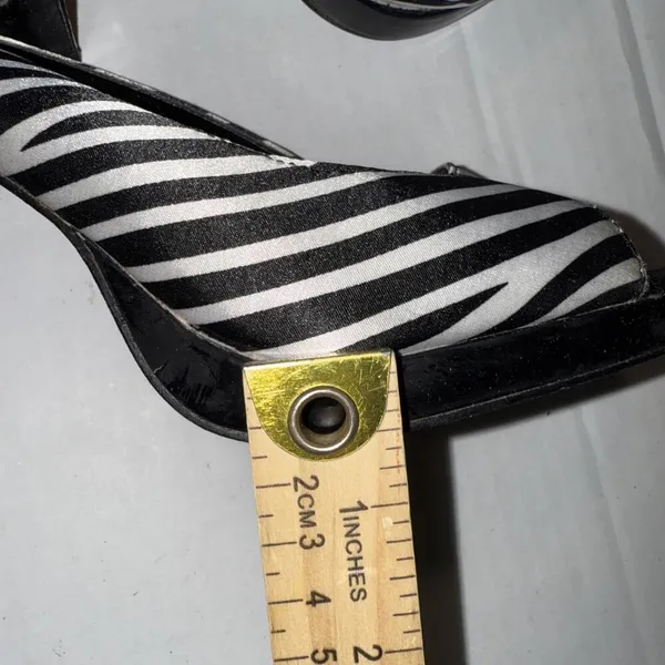 Unlisted Y2K Baddie Sandals‎ Heels Slip On Slingback Peep Toe Zebra Print Sz 9 - Image 10