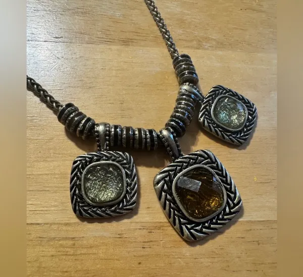 Laura Ashley Bronze Accented Statement Necklace - Image 2
