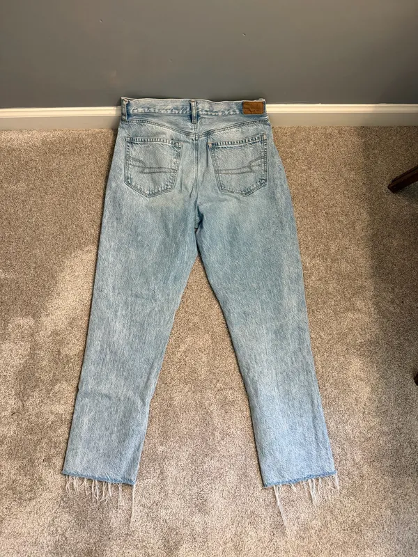 American Eagle Jeans - Image 2