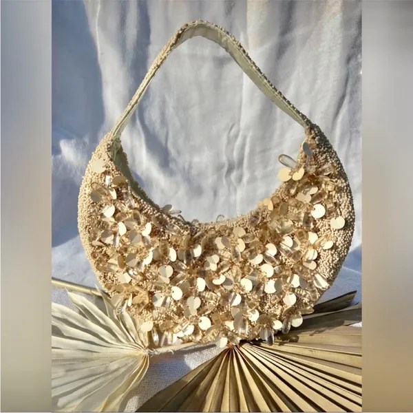 NWT viral bag — Cream beaded embellished bead & sequin purse handbag - Image 6