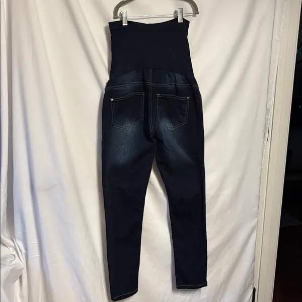 Bella Vida Maternity Jeans Stylish Dark Blue High-Waist for comfort. - Image 2