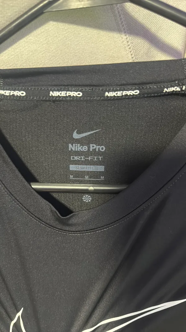 Nike Pro Tee Dri-Fit - Image 4