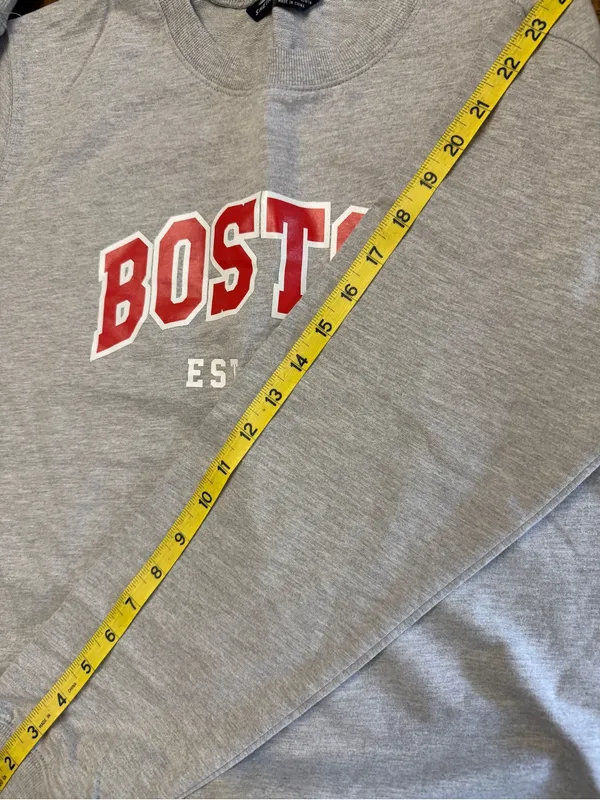 SHEIN Boston Est. 1997 Varsity Crewneck Sweatshirt Gray Red L - Image 6