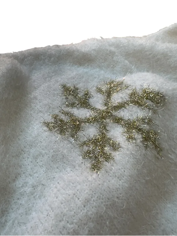 33 Degrees Ivory Snowflake Eyelash Knit Cardigan Gold Buttons Women’s Medium EUC - Image 7