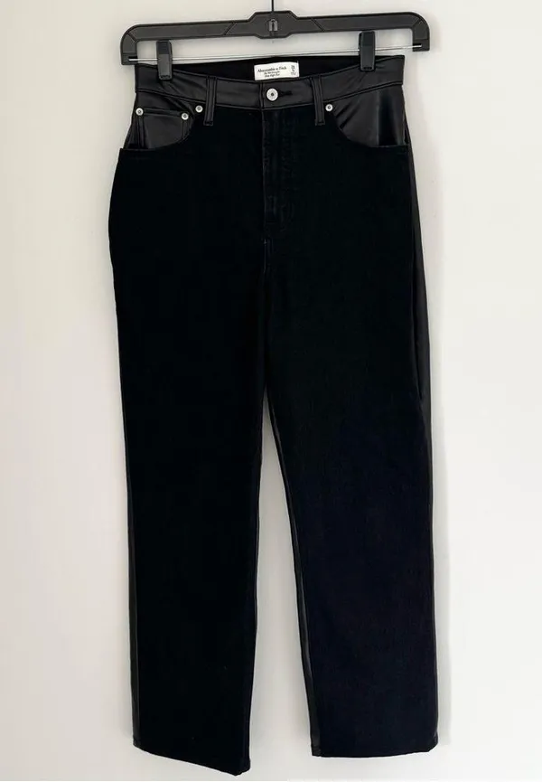 Abercrombie & Fitch Mixed Fabric Ultra High Rise Ankle Straight Jean - Image 3