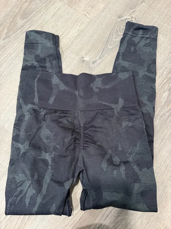 Gymshark Leggings - Image 2