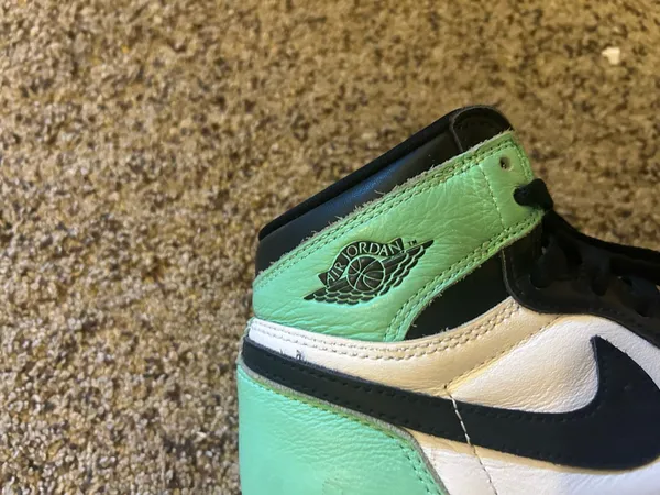 Nike Jordan Air 1 High - Image 2