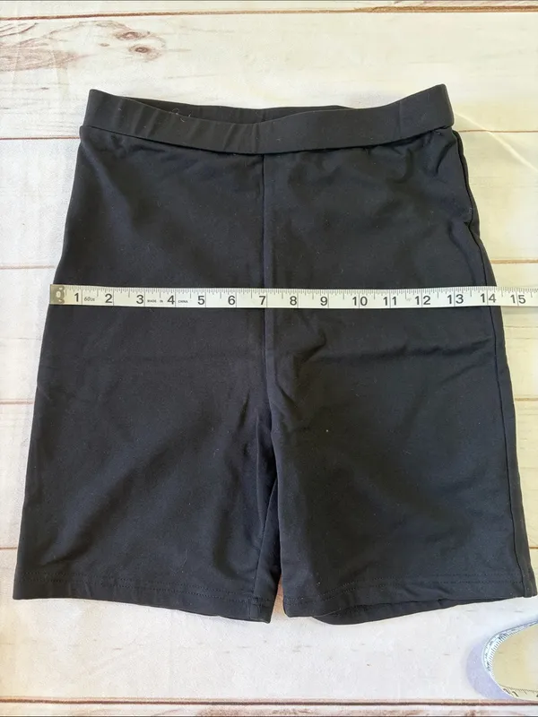 Princess Polly Black Stretch Shorts - Image 4