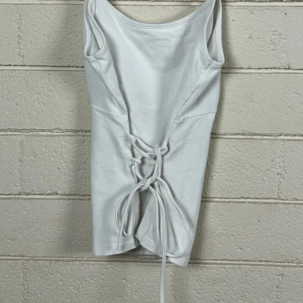 Brandy Melville John Galt White Lace Up Back Tank one size - Image 7
