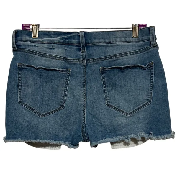 Mudd Women's FLX Stretch High-Rise Shortie‎ Button Up Jean Shorts Size 13 - Image 2