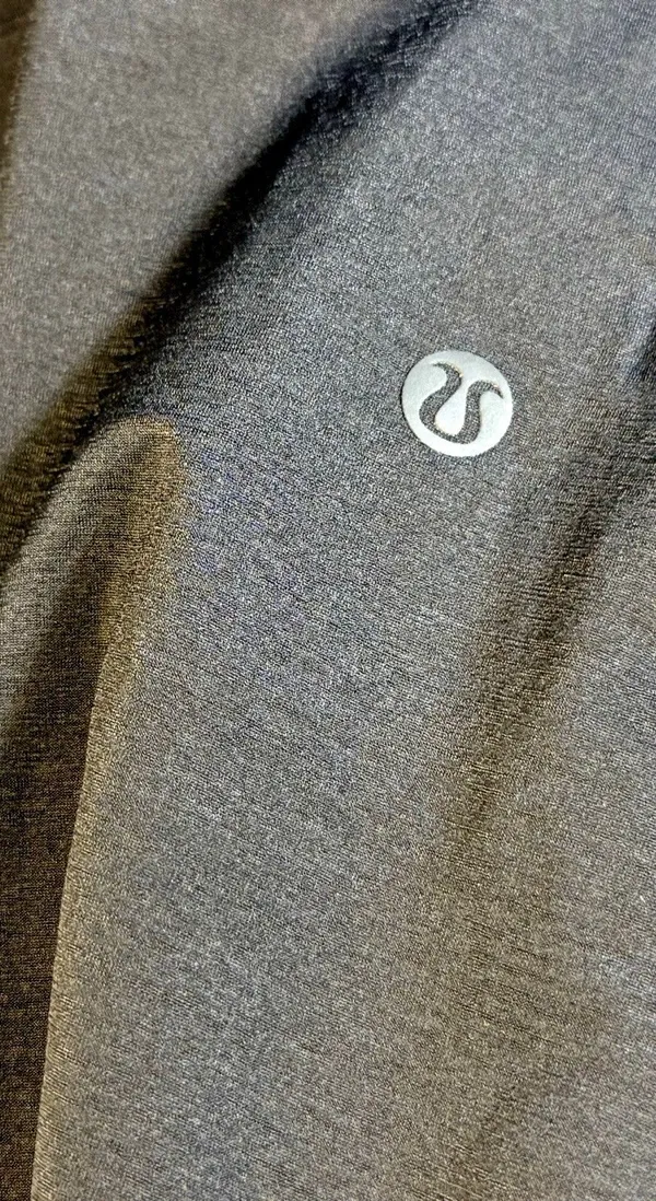 Lululemon Essential Tank Top Pleated Black Sz 4/ 6 YOGA Gym Run - Image 2