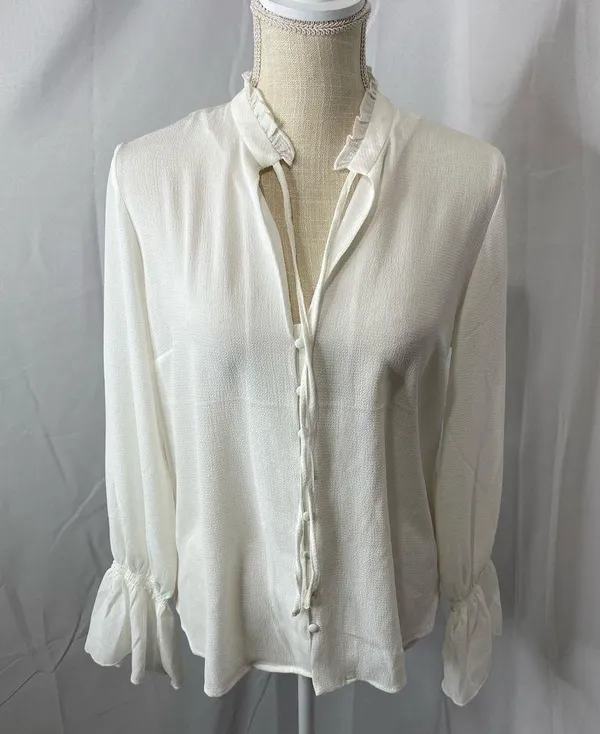 Dex the Suit Shop Ivory top size small White - Image 6