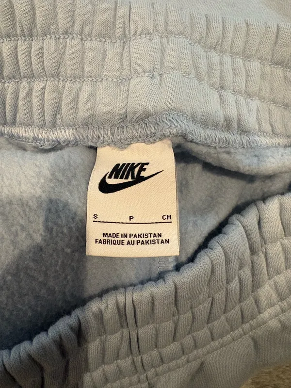 Women’s Nike Sweatpants - Image 5