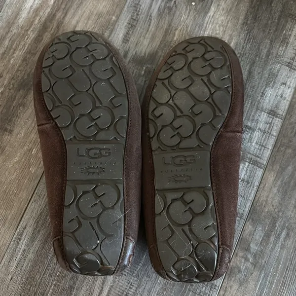 UGG Dakota Brown Suede Slippers Size 8 - Image 6