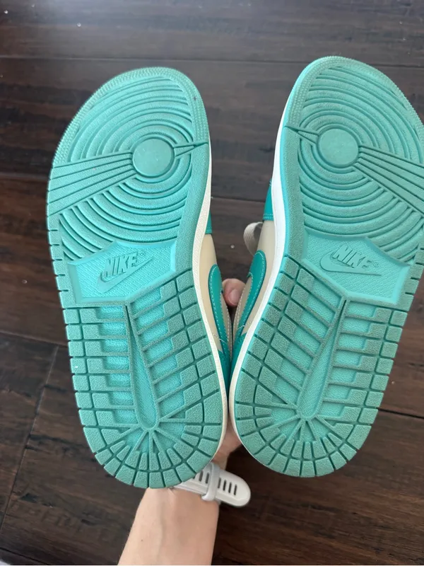 Nike Women’s Air Jordan Low Sanddrift/Washed Teal Sail sneakers Size 7.5 - Image 5