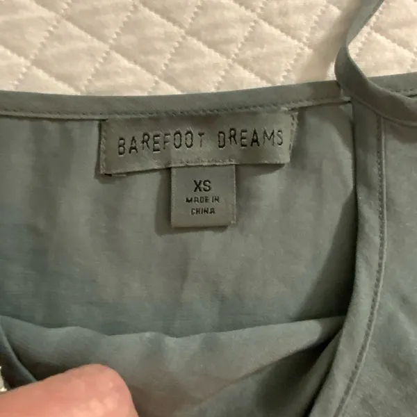 Barefoot Dreams Pajama Set - Image 6