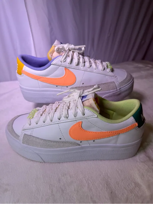 Nike Women’s White Sneakers with Peach Swoosh and Lavender Detail - Image 2