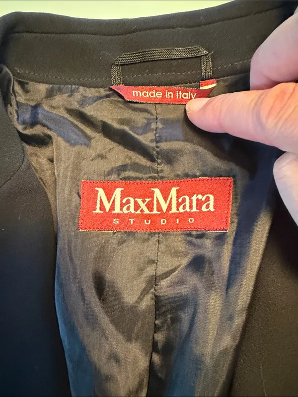 MaxMara Black Single-Button Tailored Blazer - Image 2