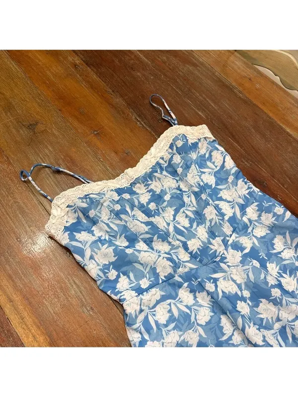 Saints and Secrets Blue White Floral Maxi Dress Small - Image 2