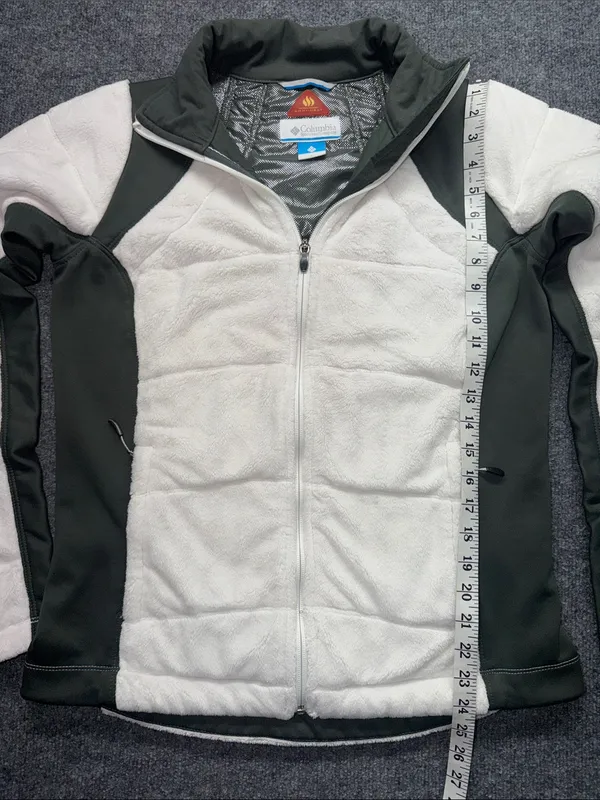 Columbia Off-White and Olive Green Omni-Heat Women's Puffer Fleece Jacket - Image 3