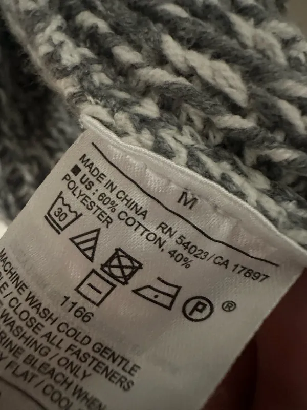 Old Navy Fair Isle Zip Cardigan - Image 4