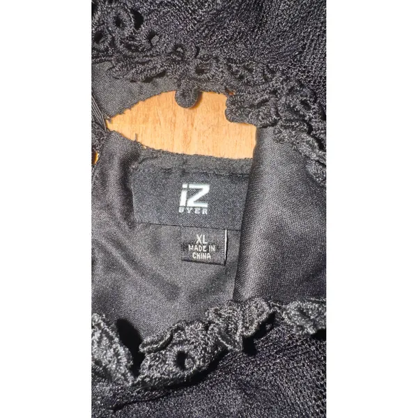 IZ Byer‎ Womens XL Black Lace High Neck Sleeveless Blouse Keyhole Back Tank Top - Image 2