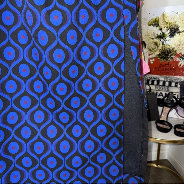 New Zara Blue Neoprene Geometric Print Midi Skirt XS - Image 7