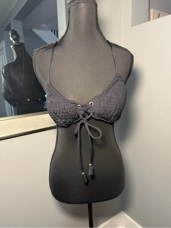 Victoria's Secret smocked bikini top lace-up front gold detail medium - Image 2