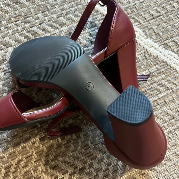 Trary Ankle strap heel Sz 9 Red - Image 6