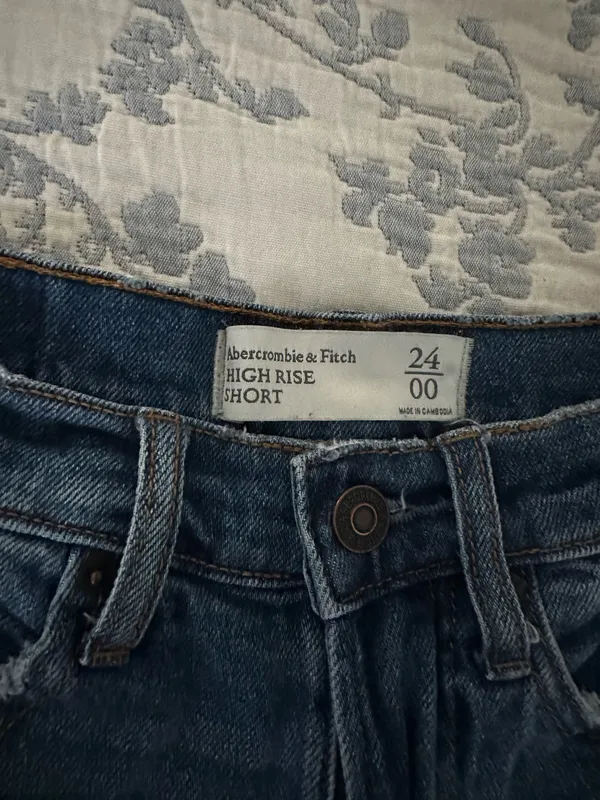 Abercrombie and fitch high waisted Jean shorts 00 24 - Image 4