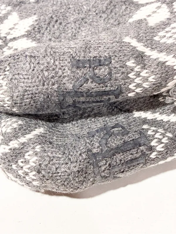 LAUREN Ralph Lauren SKID PROOF SLIPPERS ONE SIZE SLIPPERS Gray White NEW - Image 4