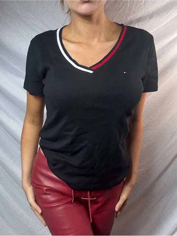 Vintage Tommy Hilfiger Navy Black V Neck Top - Image 2