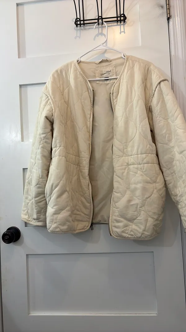Universal Threads Beige White Jacket Large Zip Up  - Image 3
