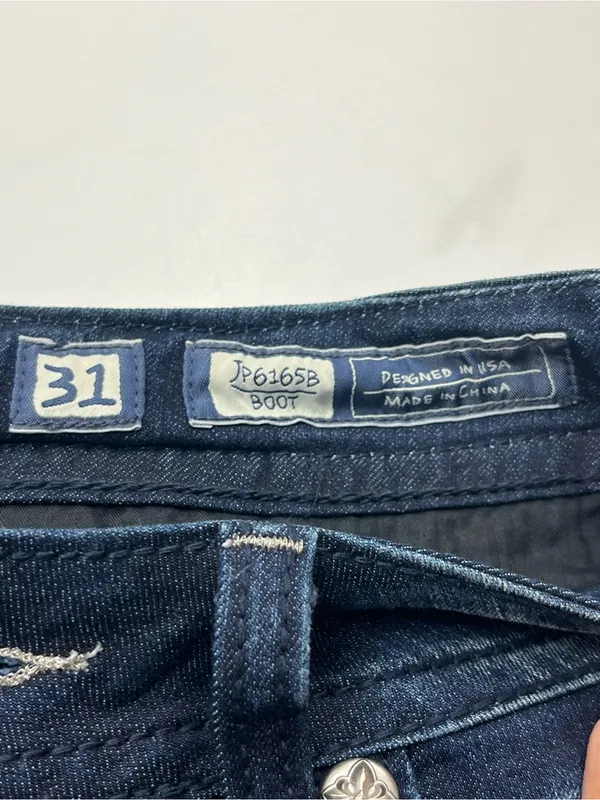 Miss Me Dark Blue Wash Embellished Back Flap Pocket Jeans Boot Womens 31 Denim - Image 4