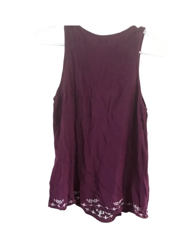 Charlotte Russe Embroidered Wine Sleeveless Tank - Image 8