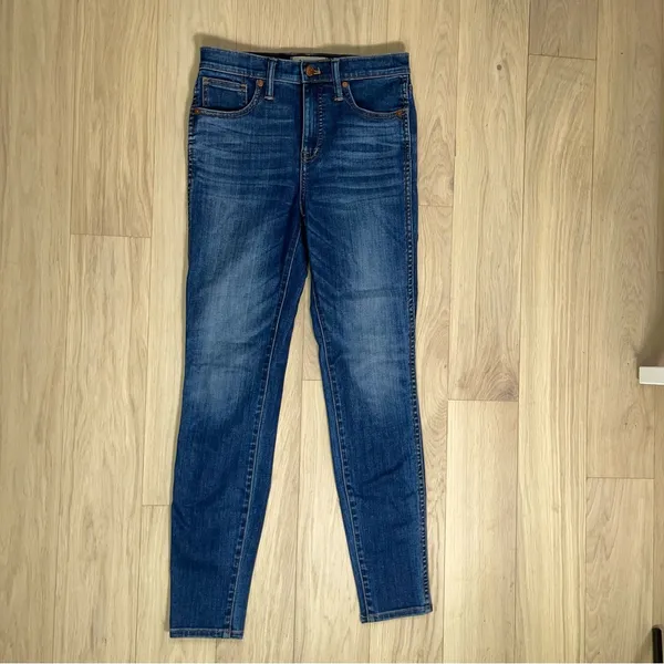 Madewell 10" High-Rise Skinny Jeans in Danny Wash: TENCEL™ Denim Edition - Image 8