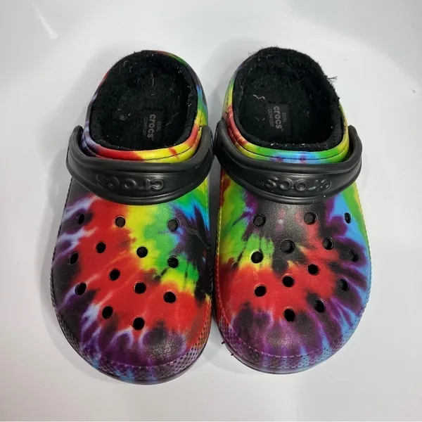 Crocs rainbow tie dye faux fur lined unisex‎ sizing - Image 2