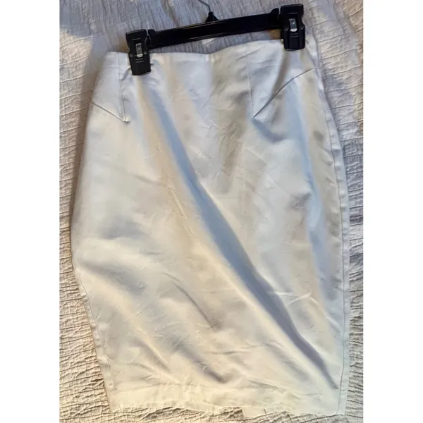 Victoria's Secret White High Waisted Pencil Skirt Size 2 Office Professional - Image 2