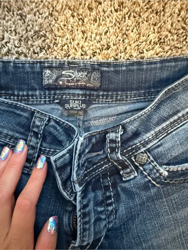 Silver jeans- suki surplus - Image 2