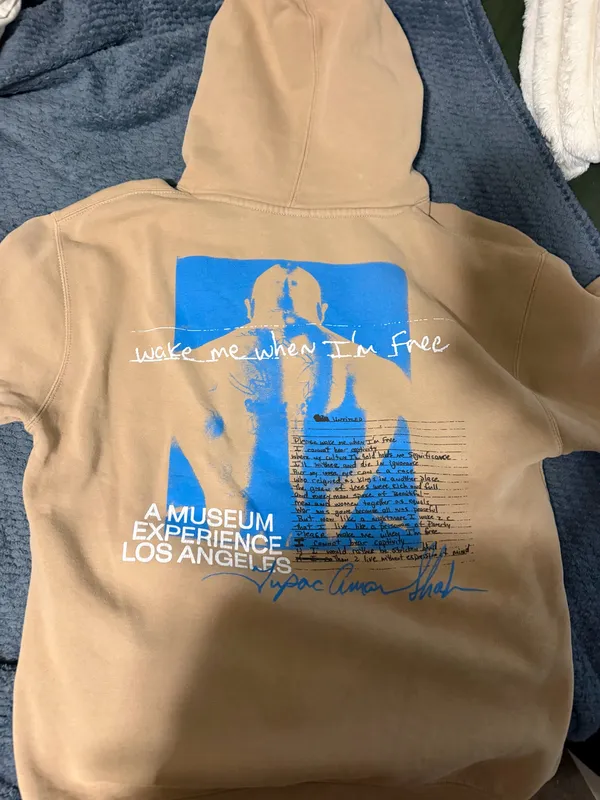 Tupac Hoodie Size L - Image 2