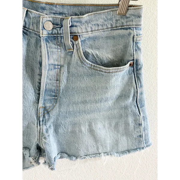 Levi’s 501 Cutoff Denim Shorts Light Wash Button Fly Raw Hem S - Image 3