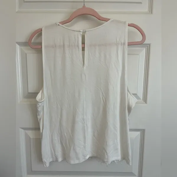 Takara White Lace Tank Top Blouse Size L - Image 6