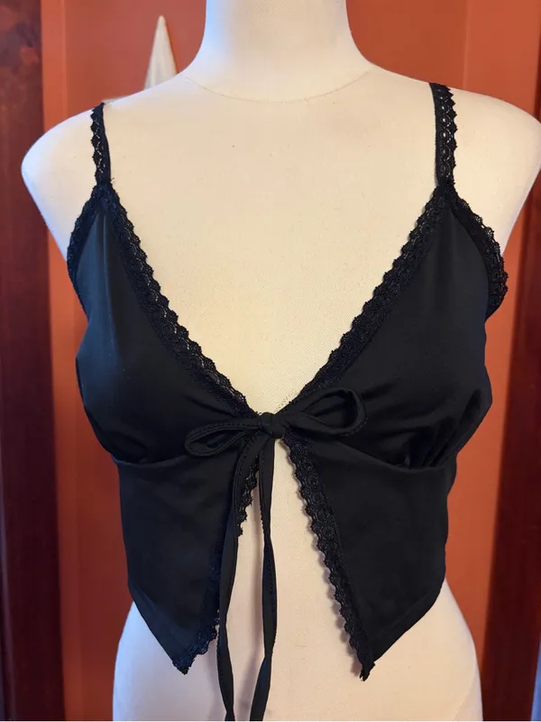 5/$25‼️Black Lace-Trim Tie-open front Top - Image 2