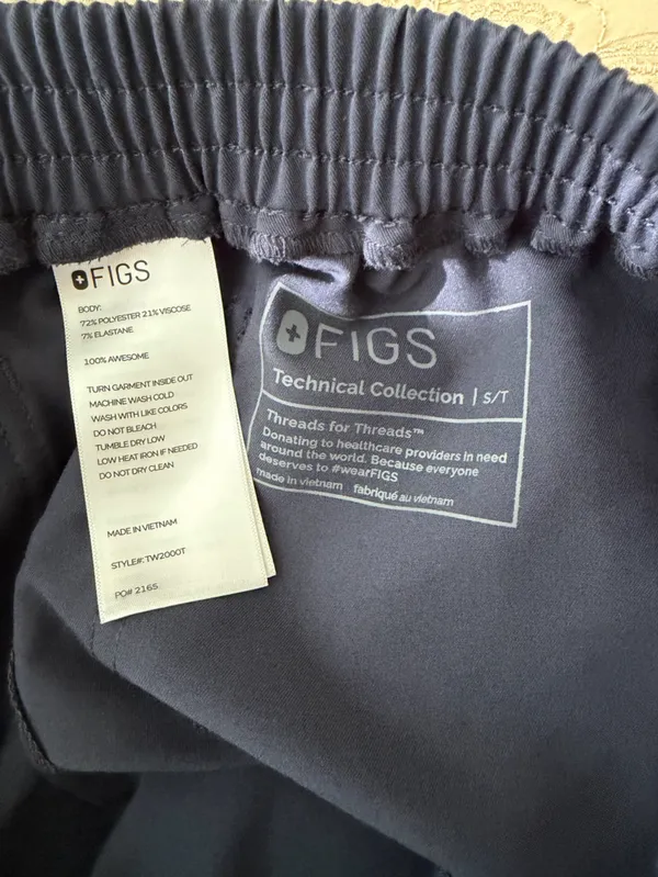 Figs Grey Straight-Leg Cargo Joggers Size S/T - Image 9