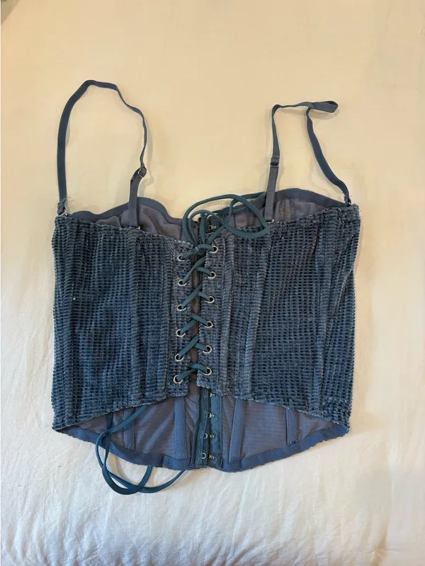 Edikted Corset Top Blue Lace-Up - Image 2