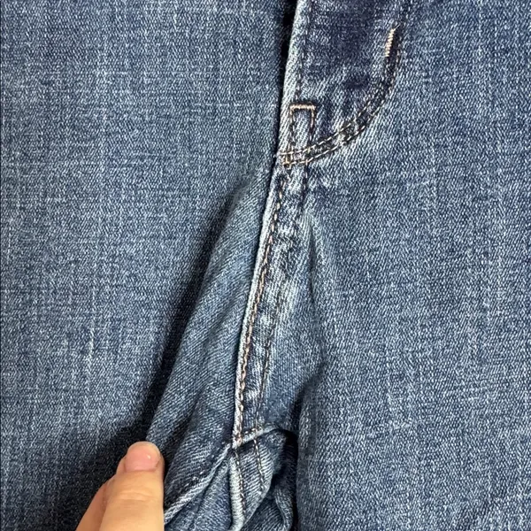 Levi's Classic Straight Medium Wash Blue Jeans size 12 - Image 6