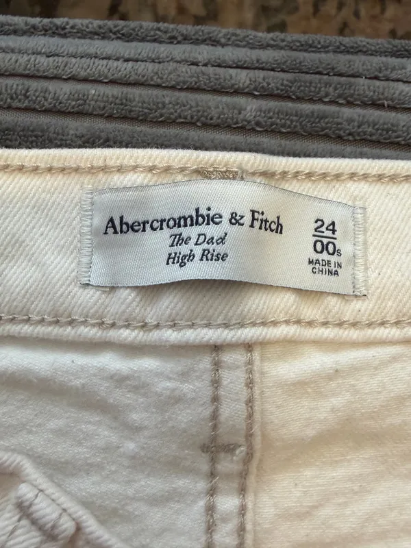 Abercrombie & Fitch Jeans - Image 4